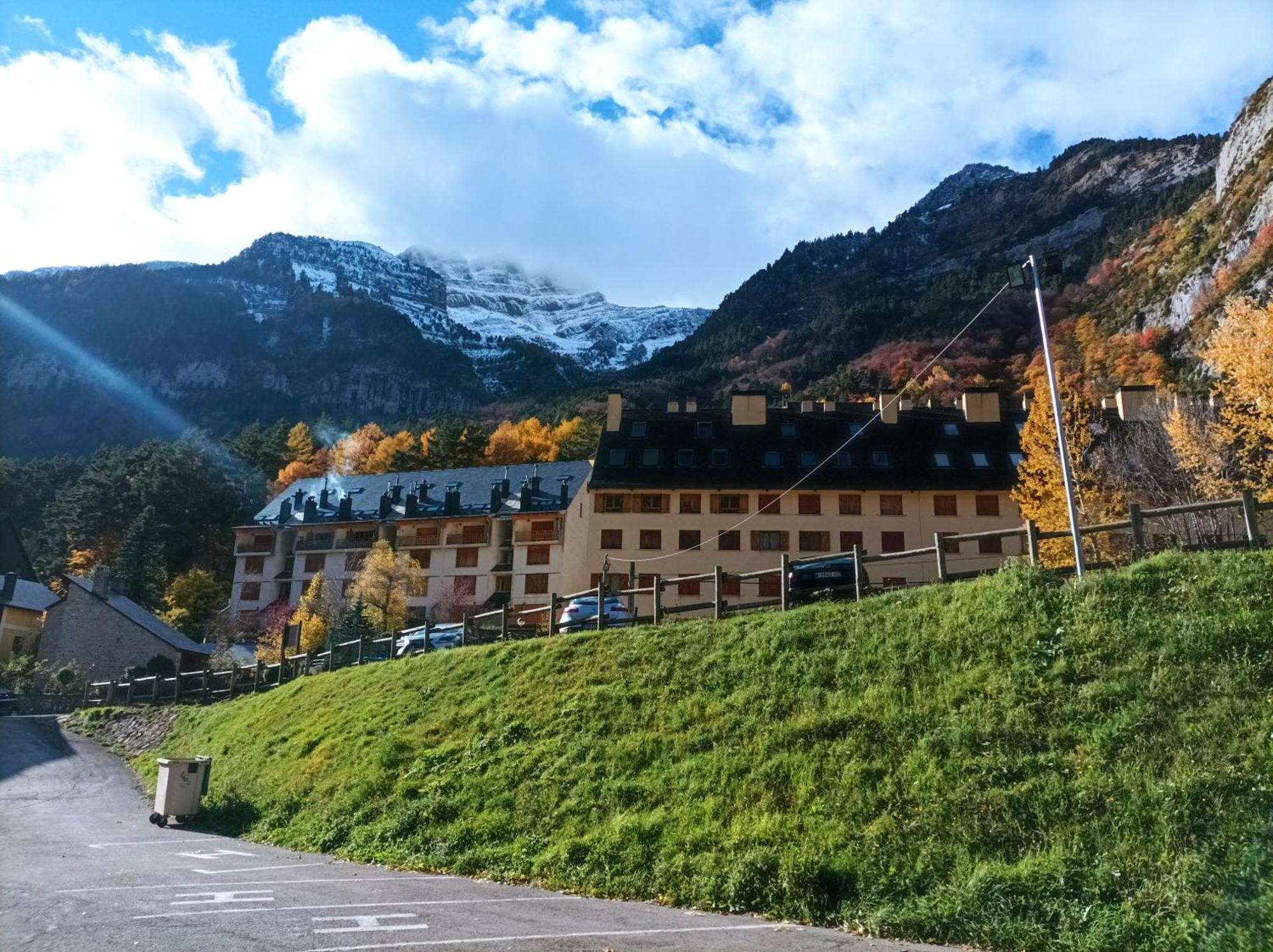 Апартаменты Anayet Avairent Canfranc Estacion Экстерьер фото